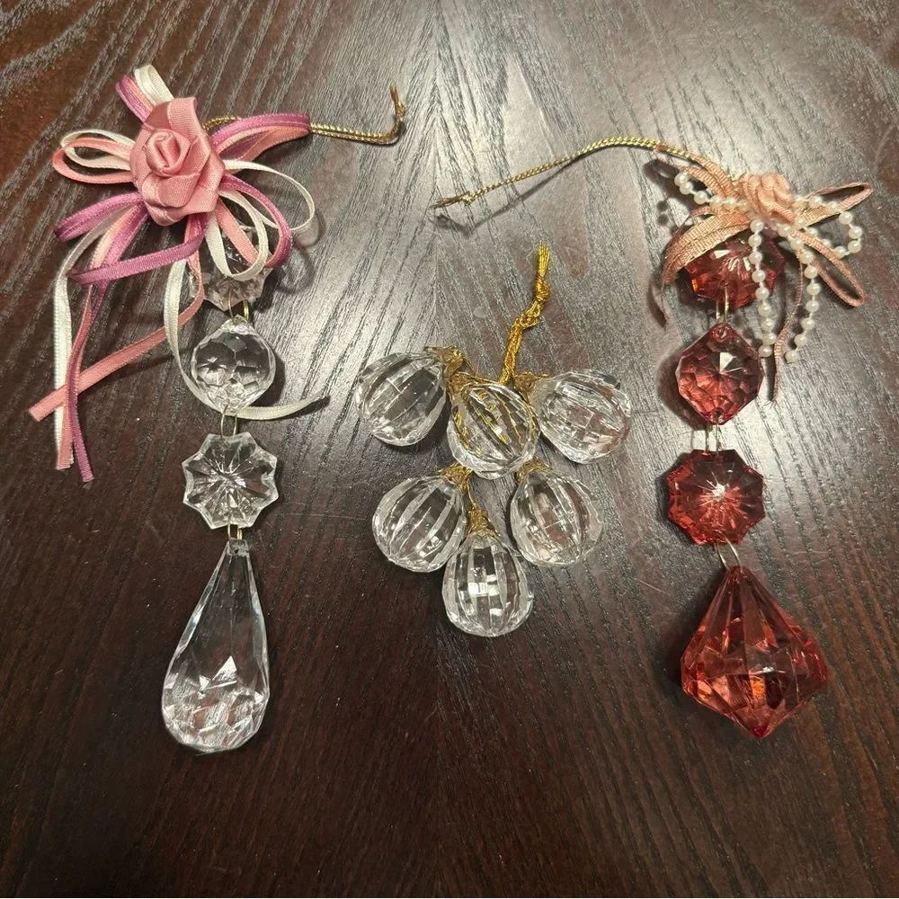 Good Tidings Brand Vintage 1990’s Victorian Style Plastic Tassel Ornaments